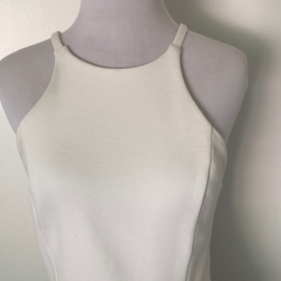 EXPRESS OFF WHITE TOP. - Picture 2 of 7